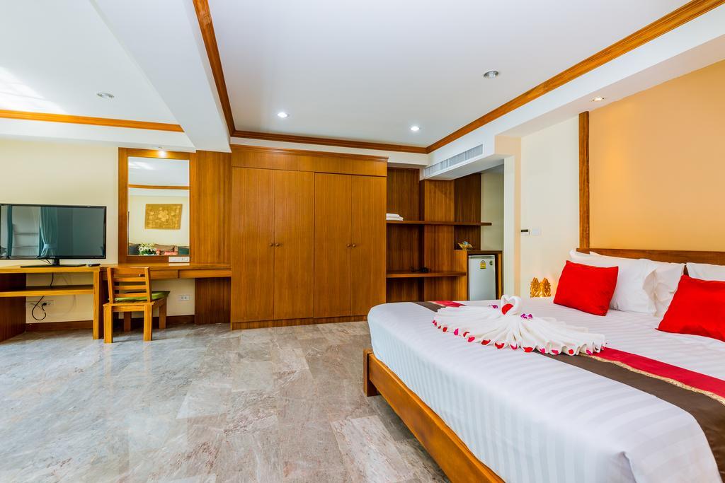 The Windmill Phuket Hotel Rawai Extérieur photo