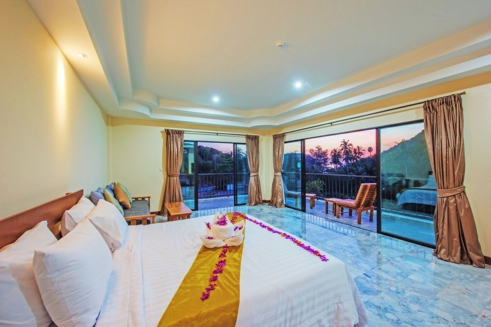 The Windmill Phuket Hotel Rawai Extérieur photo