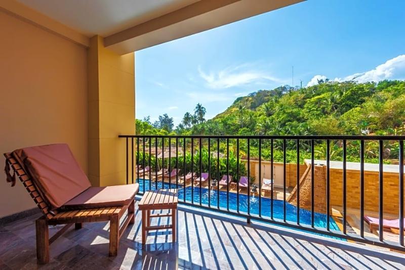 The Windmill Phuket Hotel Rawai Extérieur photo